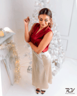 V Neck Sleeveless Blouse - Image 3